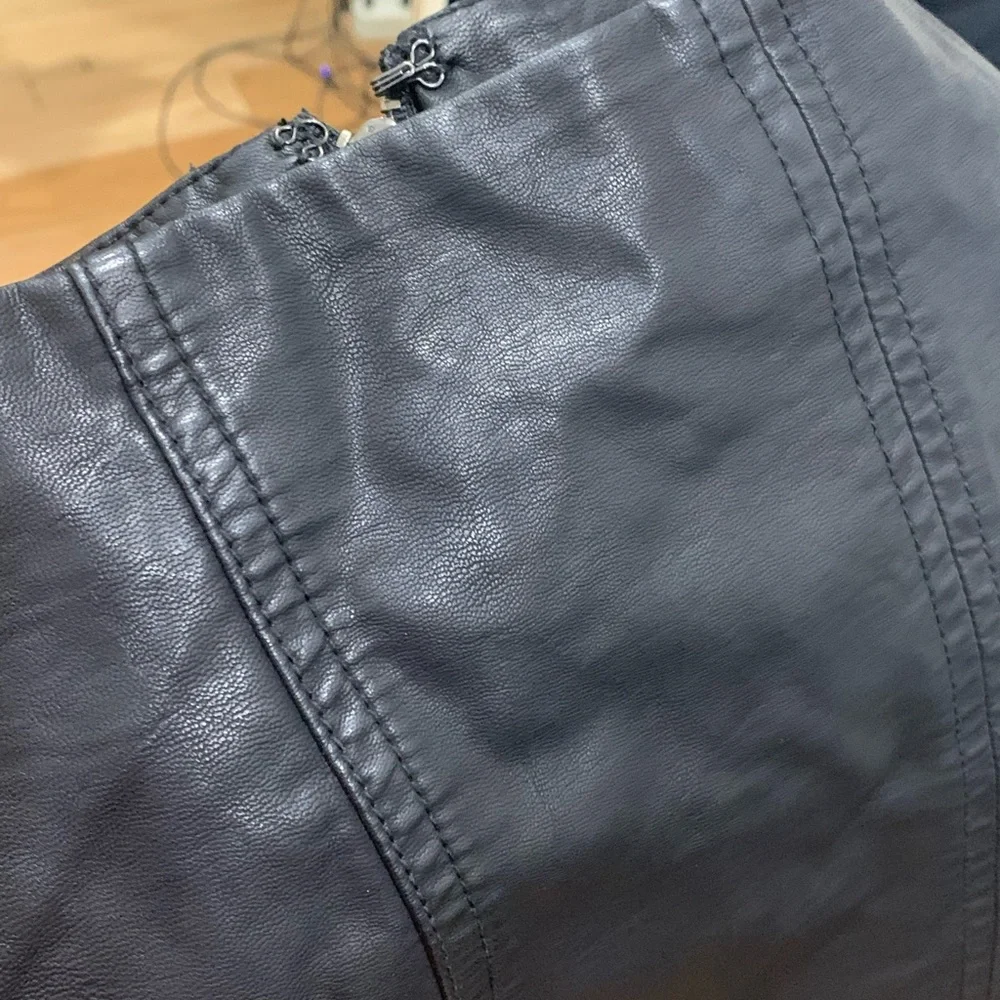 Free People leather mini skirt, worn once - Picture 4 of 4